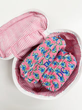 Load image into Gallery viewer, Quilted Cosmetic Bag Set of 3