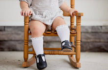 Load image into Gallery viewer, Embroidered Socks