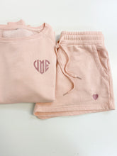 Load image into Gallery viewer, Embroidered Set Top