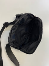 Load image into Gallery viewer, Belt Bag
