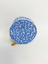 Load image into Gallery viewer, Sweet Heart Jewel Round Bag