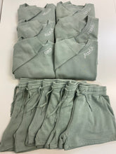 Load image into Gallery viewer, Embroidered Set Top