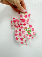 Load image into Gallery viewer, Apple of my Eye Bow
