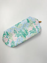 Load image into Gallery viewer, Medium Tropics Bag
