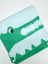 Load image into Gallery viewer, Dock &amp; Bay Quick Dry Towel
